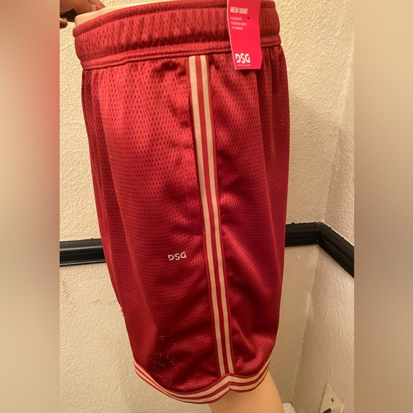 DSG Twitch + Allison Men's Mesh Pocket Shorts - Picture 3 of 11